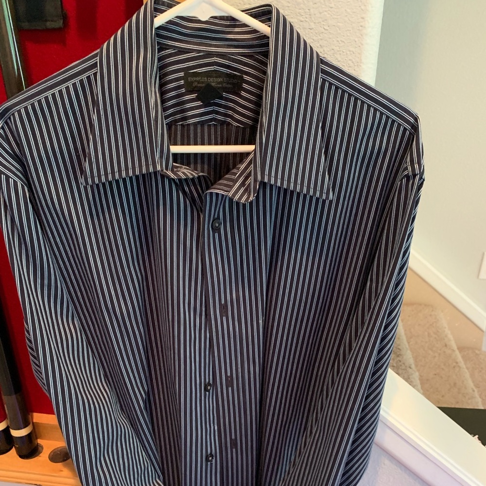 Men’s dress shirt
